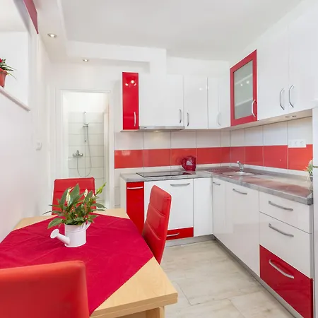 Nona 1 Apartman