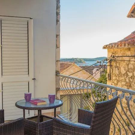 Apartament Nona 1 Hvar Town