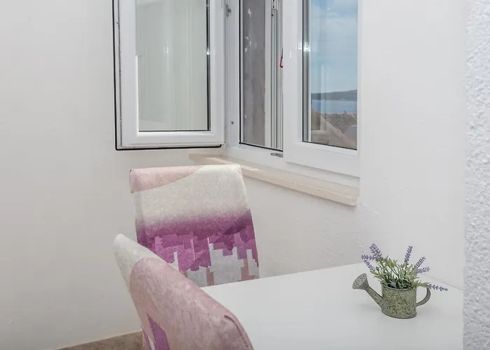 Apartment Nona 1 Hvar Town