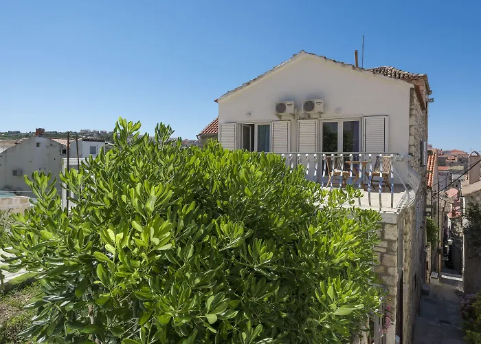 Nona 1 Apartment Hvar Town