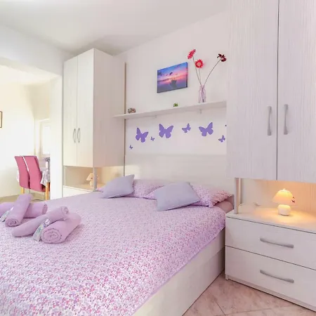 Nona 1 Appartement Hvar Town