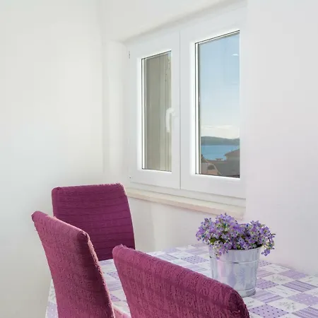Nona 1 Apartman Hvar Town